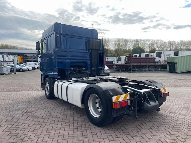 DAF XF 105.460 Manual gear - Cabeza tractora: foto 5 DAF XF 105.460 Manual gear - Cabeza tractora: foto 5