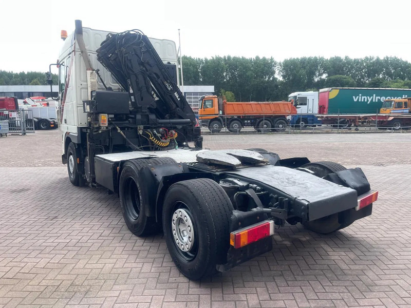 DAF XF 95.380 6X2 Manual-Gear 15T Crane Euro 3 - Cabeza tractora: foto 5 DAF XF 95.380 6X2 Manual-Gear 15T Crane Euro 3 - Cabeza tractora: foto 5