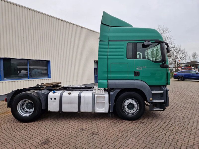 MAN TGS 18.480 Euro 5 Retarder 2-Tanks - Cabeza tractora: foto 2 MAN TGS 18.480 Euro 5 Retarder 2-Tanks - Cabeza tractora: foto 2