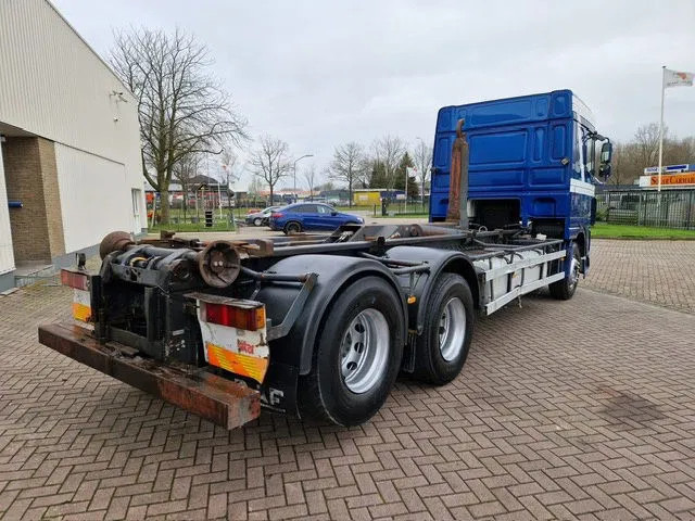DAF XF 95.430 Euro 4 6x2 Manual-Gear - Chasis camión: foto 3 DAF XF 95.430 Euro 4 6x2 Manual-Gear - Chasis camión: foto 3