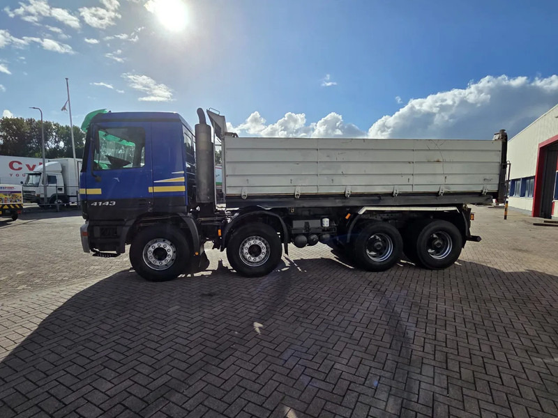 Mercedes-Benz Actros 4143 8X4 TIPPER (THREE PEDALS) - Volquete camión: foto 3 Mercedes-Benz Actros 4143 8X4 TIPPER (THREE PEDALS) - Volquete camión: foto 3