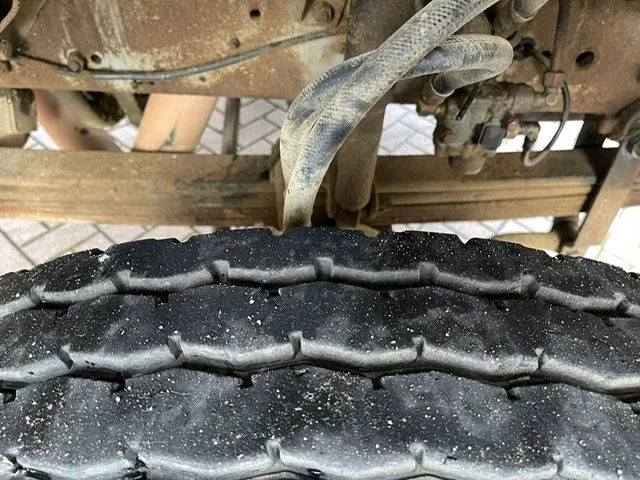 Scania 113H 380 6x4 Tipper - Volquete camión: foto 3 Scania 113H 380 6x4 Tipper - Volquete camión: foto 3