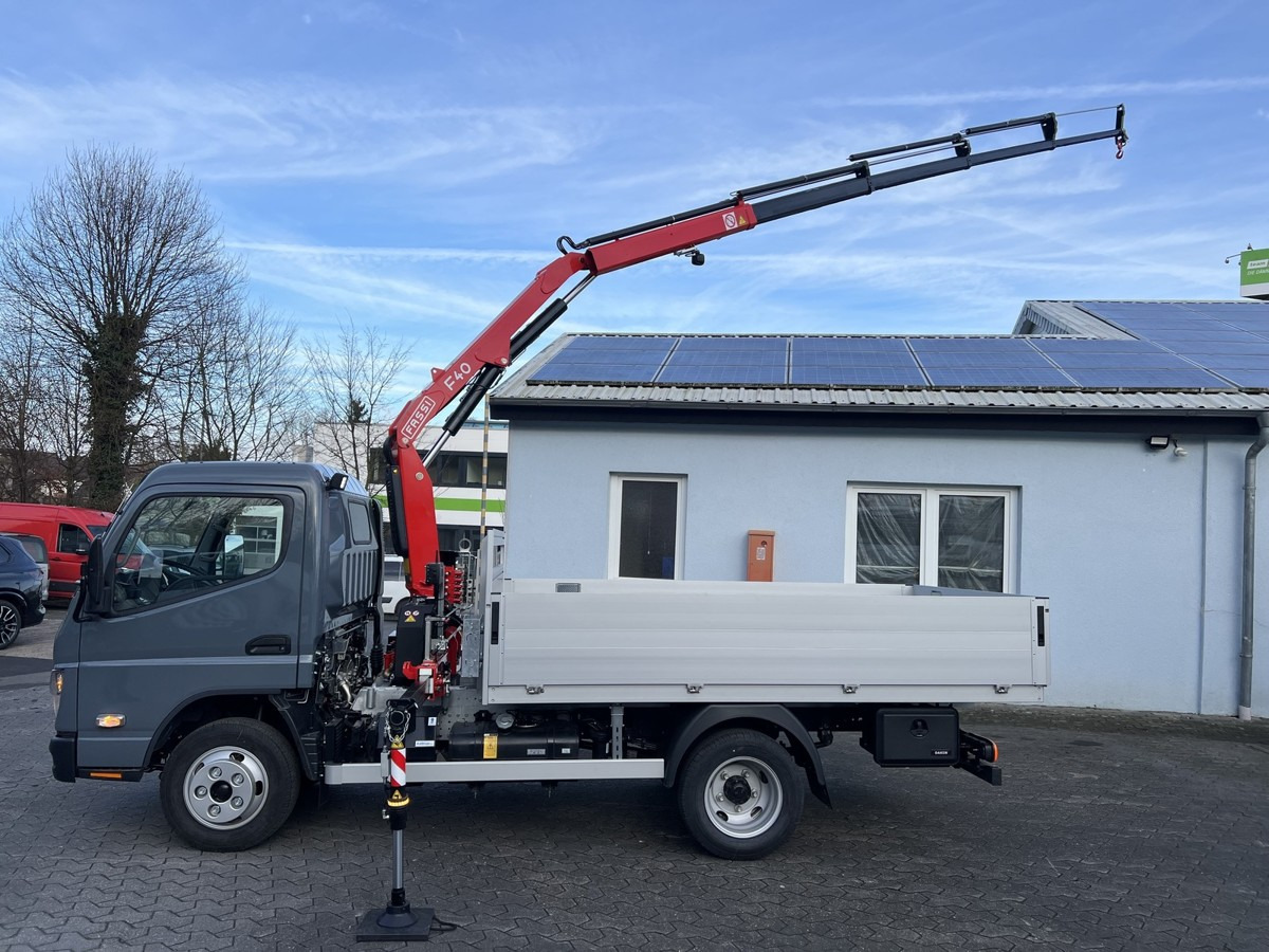 FUSO 6S15 Pritsche 3.0m Kran 4xhydr. Funk! - Caja abierta furgoneta: foto 1 FUSO 6S15 Pritsche 3.0m Kran 4xhydr. Funk! - Caja abierta furgoneta: foto 1