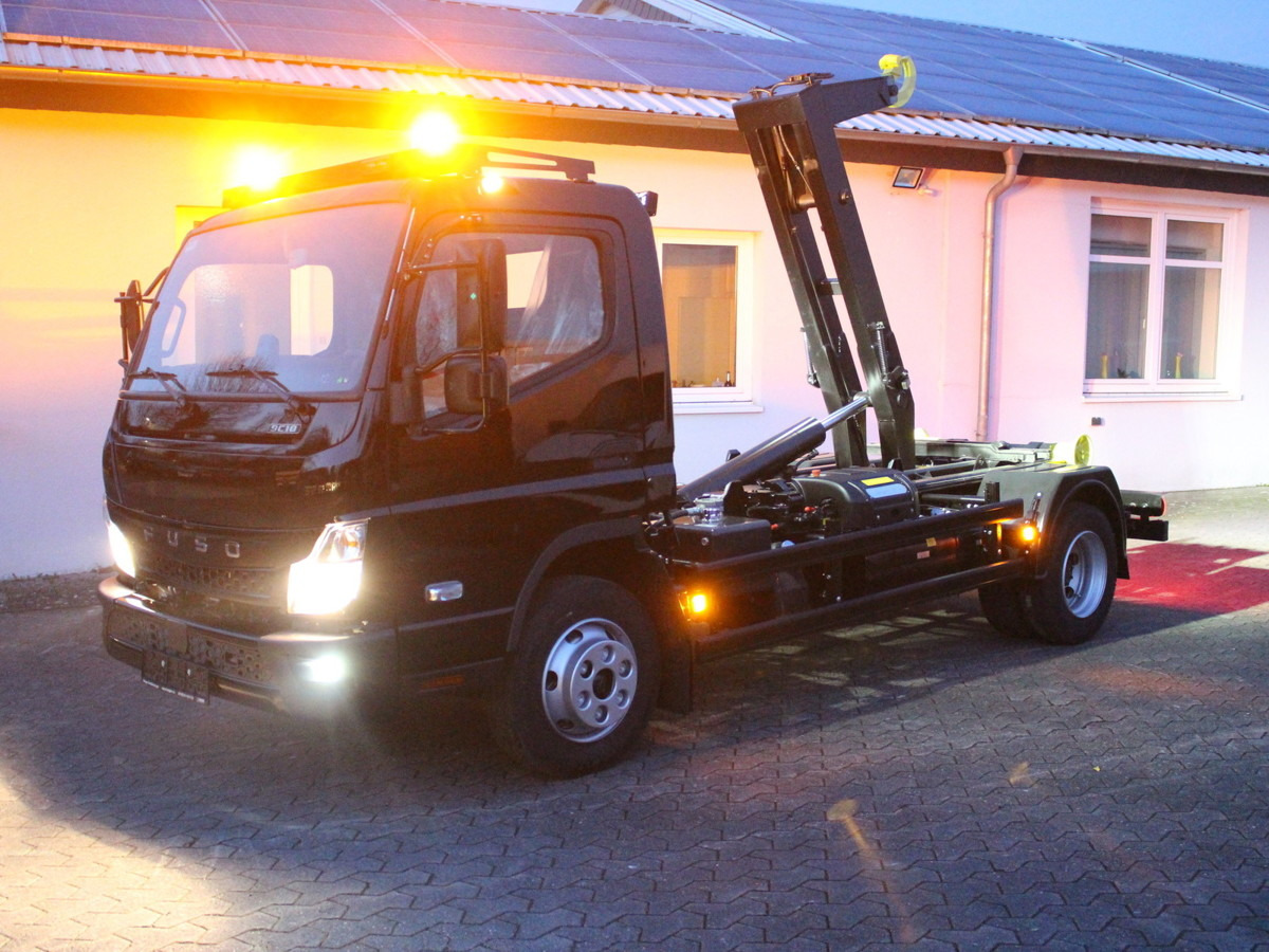 FUSO Canter FUSO 9C18 Duonic City Abrollkipper Black - Multibasculante camión, Camión grúa: foto 2 FUSO Canter FUSO 9C18 Duonic City Abrollkipper Black - Multibasculante camión, Camión grúa: foto 2