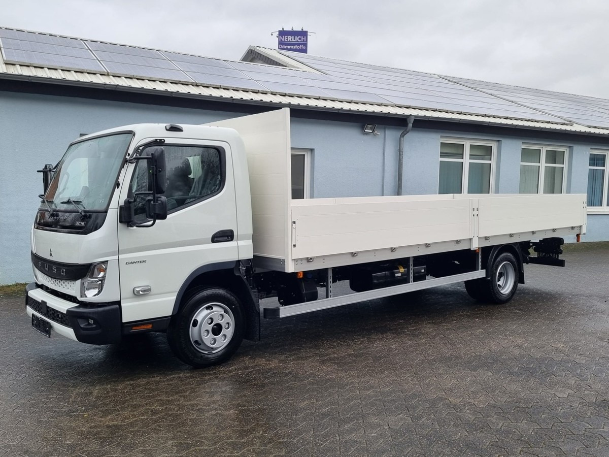 FUSO FUSO 9C18 Canter Alu Pritsche 6.1m NL 5000kg! - Camión caja abierta: foto 1 FUSO FUSO 9C18 Canter Alu Pritsche 6.1m NL 5000kg! - Camión caja abierta: foto 1