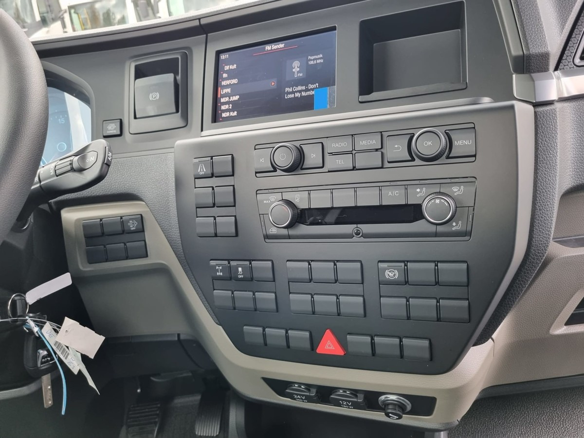 Multibasculante camión nuevo MAN TGL 12.220 BL NEU City Abrollkipper 8t TipMatic: foto 18 Multibasculante camión nuevo MAN TGL 12.220 BL NEU City Abrollkipper 8t TipMatic: foto 18