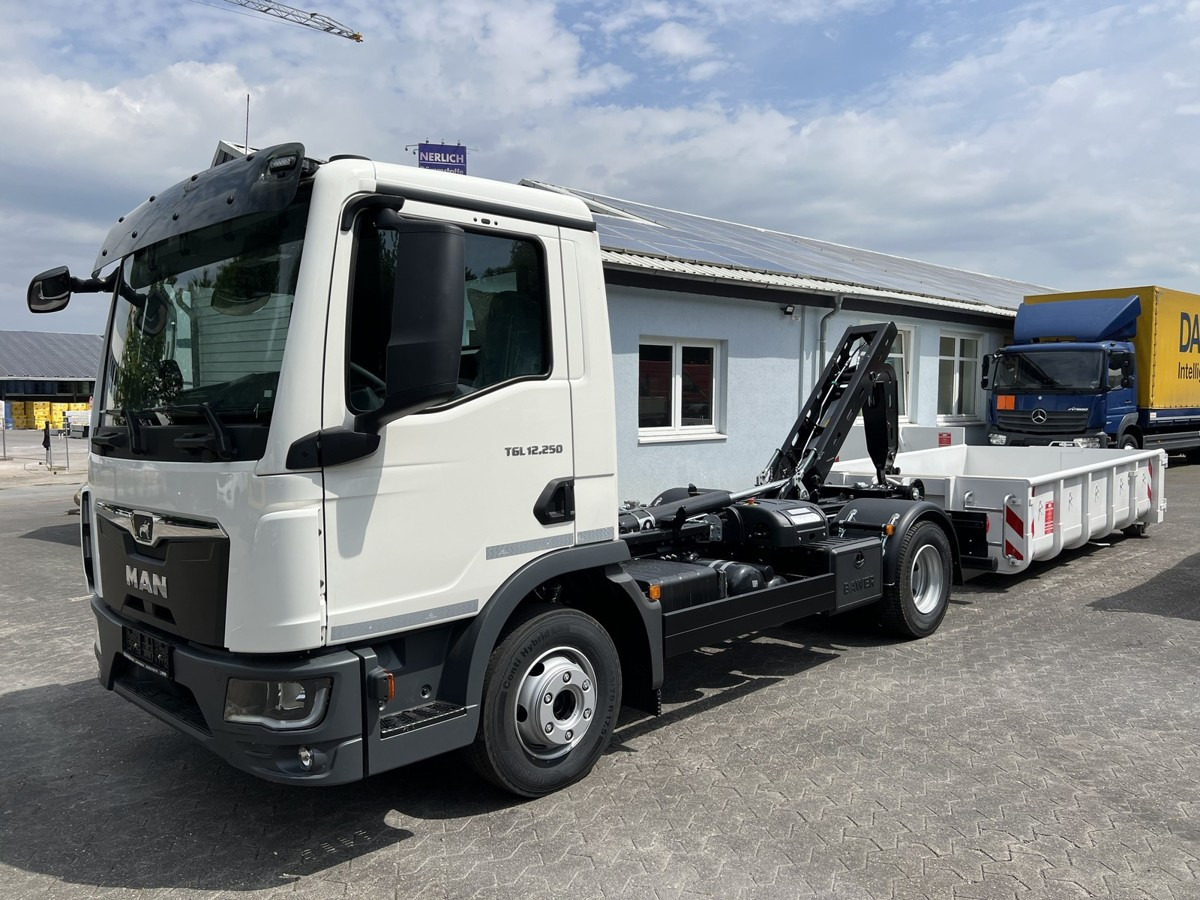 MAN TGL 12.250 BL NEU City Abrollkipper PowerMatic s - Multibasculante camión: foto 1 MAN TGL 12.250 BL NEU City Abrollkipper PowerMatic s - Multibasculante camión: foto 1