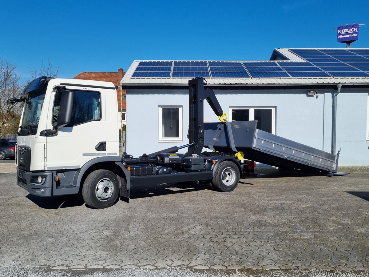 MAN TGL 8.160 BL City Abollkipper 6t Schaltgetriebe - Multibasculante camión: foto 4 MAN TGL 8.160 BL City Abollkipper 6t Schaltgetriebe - Multibasculante camión: foto 4