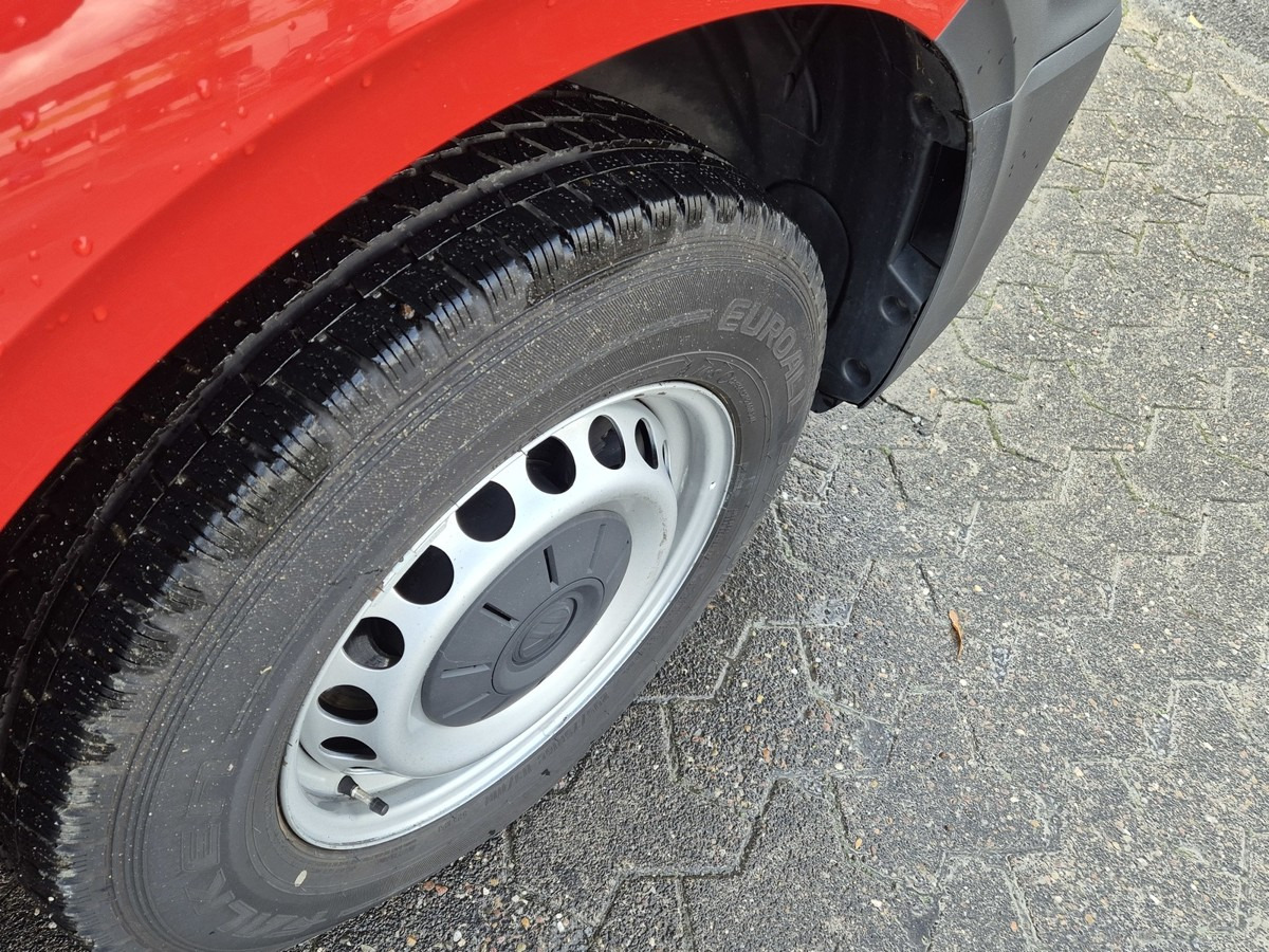 Leasing financiero de VW Crafter 35 Maxi L4H3 1Hand PDC leasing VW Crafter 35 Maxi L4H3 1Hand PDC: foto 14 Leasing financiero de VW Crafter 35 Maxi L4H3 1Hand PDC leasing VW Crafter 35 Maxi L4H3 1Hand PDC: foto 14