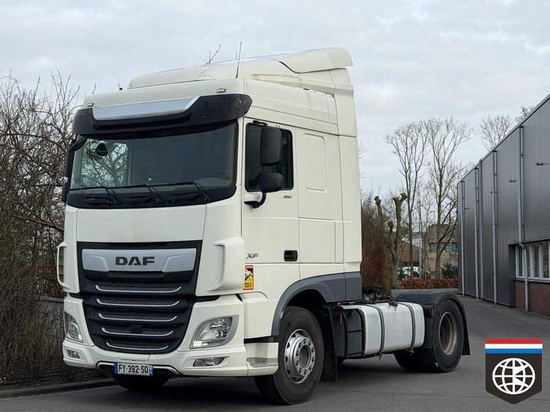 DAF XF 450 FT Space Cab - PTO - ACC - 4 UNITS - Cabeza tractora: foto 1 DAF XF 450 FT Space Cab - PTO - ACC - 4 UNITS - Cabeza tractora: foto 1