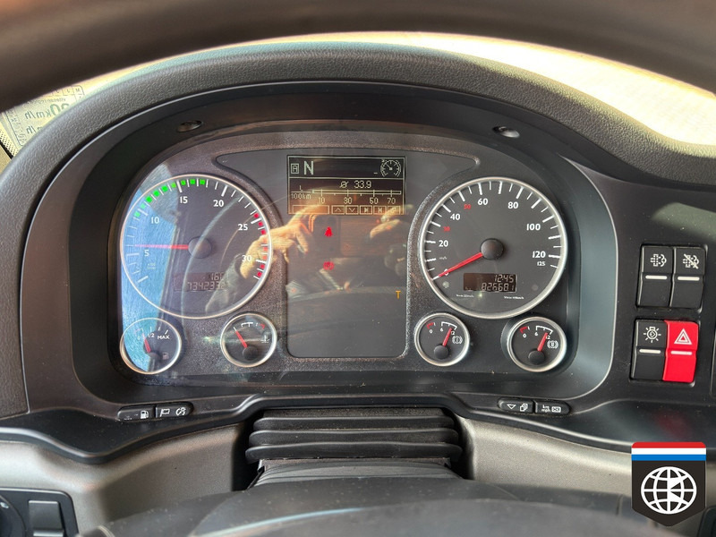 Cabeza tractora MAN TGX 18 480 RETARDER / CLEAN TRUCK / 2x TANK / NIGHT AC: foto 15