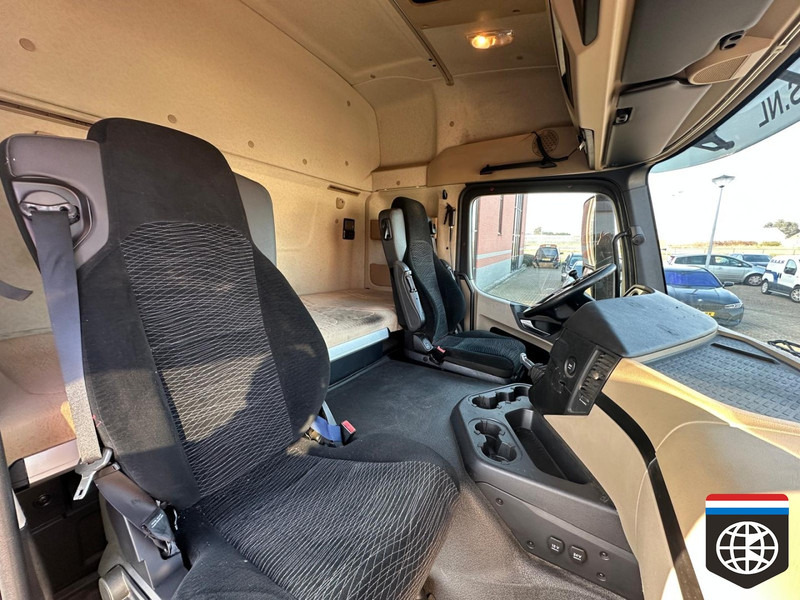 Cabeza tractora Mercedes-Benz ACTROS 1840 / STREAMSPACE / FULL SPOILER: foto 14