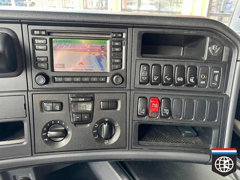 Leasing financiero de Scania R 580 STREAMLINE - RETARDER - NIGHT A/C - 2 X TANK leasing Scania R 580 STREAMLINE - RETARDER - NIGHT A/C - 2 X TANK: foto 11
