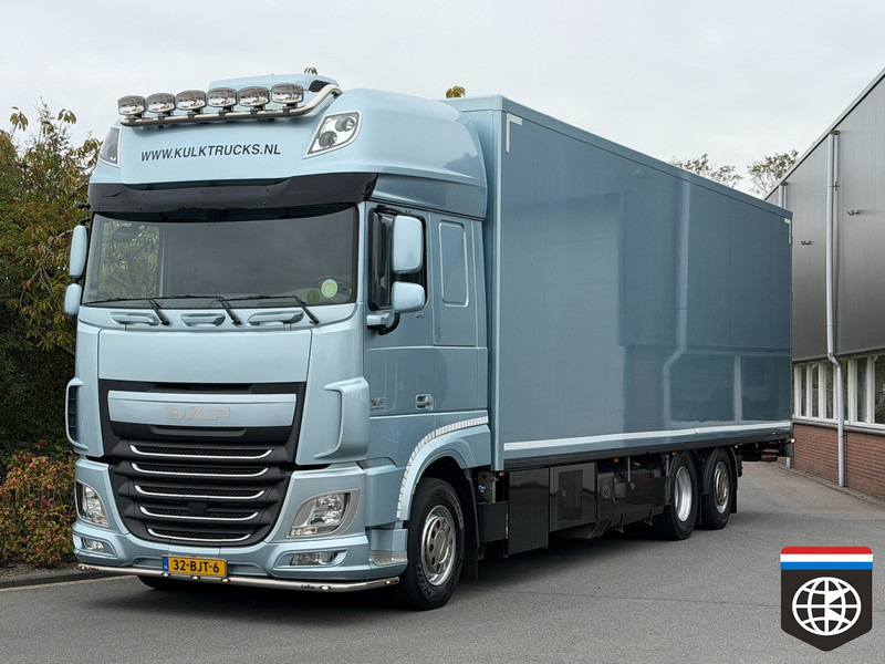 DAF XF 460 FAN TAIL LIFT / TRS / NIGHT A/C / RACING TEAM / CAMPER - Frigorífico camión: foto 1 DAF XF 460 FAN TAIL LIFT / TRS / NIGHT A/C / RACING TEAM / CAMPER - Frigorífico camión: foto 1