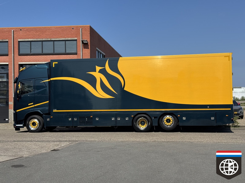 Volvo FH 420 6X2/4 - SHOWTRUCK - FLOWERS / RACE / HORSE - CONCOURSTAAT!! - Frigorífico camión: foto 3 Volvo FH 420 6X2/4 - SHOWTRUCK - FLOWERS / RACE / HORSE - CONCOURSTAAT!! - Frigorífico camión: foto 3