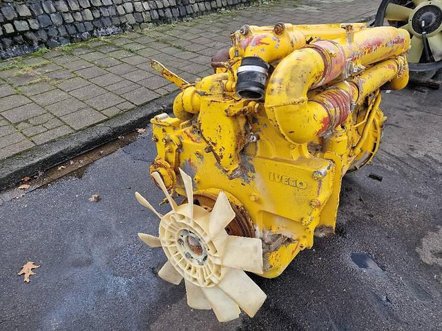 Iveco Turbostar 190-360 - Piezas de recambio: foto 3 Iveco Turbostar 190-360 - Piezas de recambio: foto 3