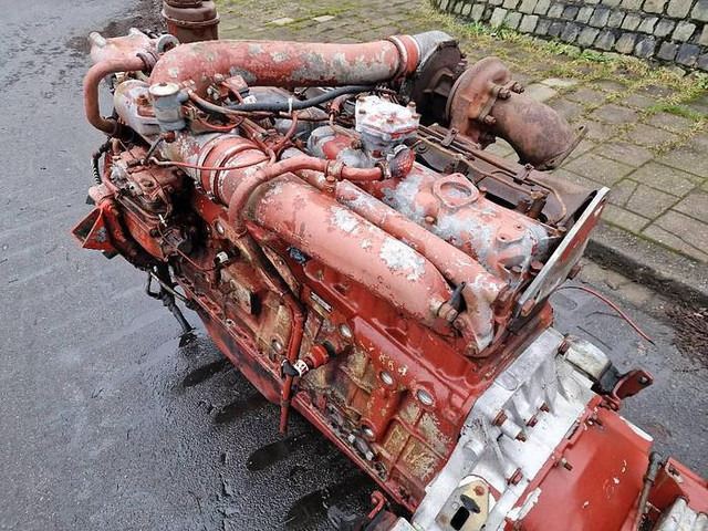 Iveco Turbostar 190-360 - Piezas de recambio: foto 4 Iveco Turbostar 190-360 - Piezas de recambio: foto 4