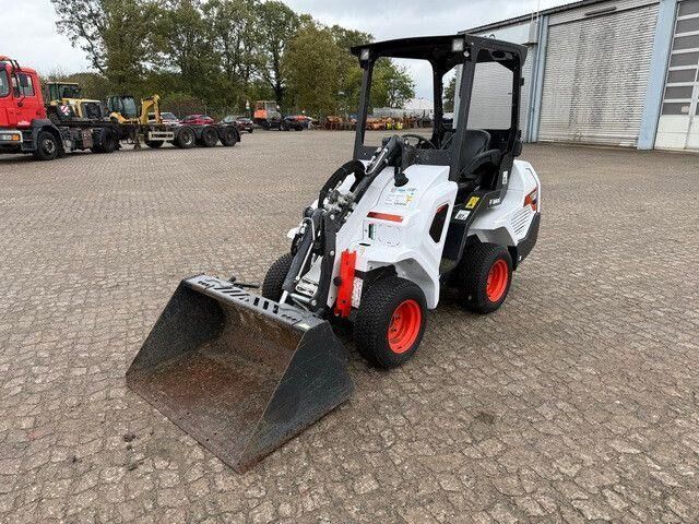 Bobcat L28, Schaufel, Palettengabel, S.W.S.,Teleskoparm - Cargadora de ruedas: foto 2 Bobcat L28, Schaufel, Palettengabel, S.W.S.,Teleskoparm - Cargadora de ruedas: foto 2