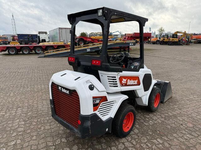 Bobcat L28, Schaufel, Palettengabel, S.W.S.,Teleskoparm - Cargadora de ruedas: foto 5 Bobcat L28, Schaufel, Palettengabel, S.W.S.,Teleskoparm - Cargadora de ruedas: foto 5