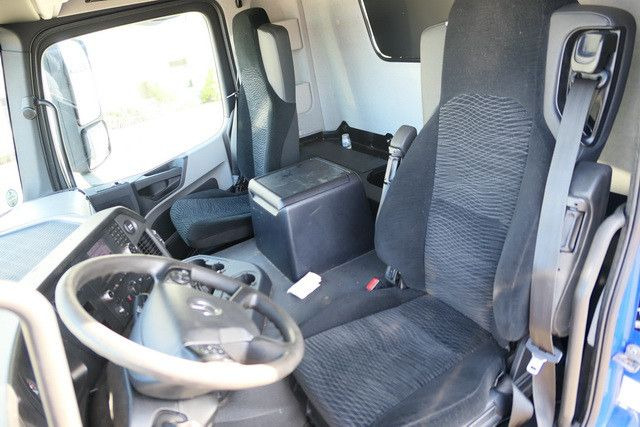 Cabeza tractora Mercedes-Benz 1832 LS Antos 4x2, Klima, Spoiler, TÜV NEU: foto 11