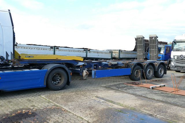 Carnehl CCS/HS, 1x20/2x20/1x30/1x40 Fuß Container, Lift - Portacontenedore/ Intercambiable semirremolque: foto 4 Carnehl CCS/HS, 1x20/2x20/1x30/1x40 Fuß Container, Lift - Portacontenedore/ Intercambiable semirremolque: foto 4