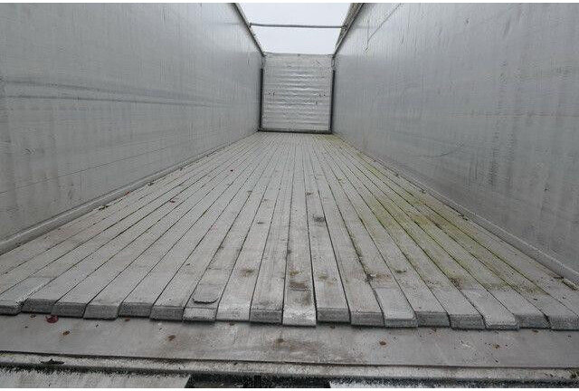 Fliegl SDS 390, 93m³, 10mm Boden, 2-Achser, Funk - Caja cerrada semirremolque: foto 5 Fliegl SDS 390, 93m³, 10mm Boden, 2-Achser, Funk - Caja cerrada semirremolque: foto 5