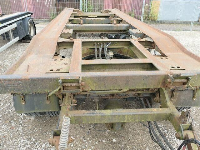 Huffermann HKA 18.70, Außenroller, Zwillingsreifen, BPW - Portacontenedore/ Intercambiable remolque: foto 4 Huffermann HKA 18.70, Außenroller, Zwillingsreifen, BPW - Portacontenedore/ Intercambiable remolque: foto 4