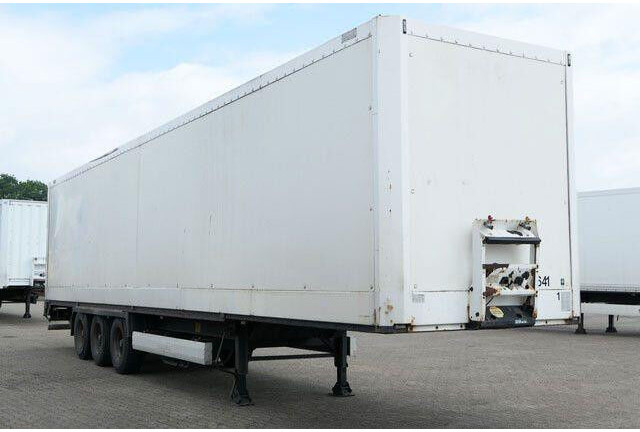 Krone SD, Isoliert, Türen, BPW, Luftfederung, 13.62m - Caja cerrada semirremolque: foto 3 Krone SD, Isoliert, Türen, BPW, Luftfederung, 13.62m - Caja cerrada semirremolque: foto 3