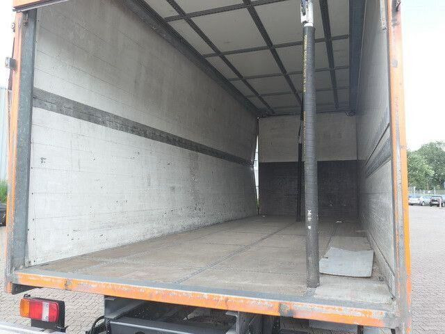 MAN 12.220 TGL BL, Wingliner, LBW, Klima, 7.200mm - Camión caja cerrada: foto 4 MAN 12.220 TGL BL, Wingliner, LBW, Klima, 7.200mm - Camión caja cerrada: foto 4