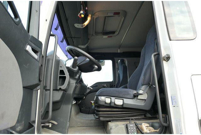 MAN 18.350 TGA 4x2, 119tkm, BDF, Klima, AHK - Chasis camión: foto 5 MAN 18.350 TGA 4x2, 119tkm, BDF, Klima, AHK - Chasis camión: foto 5