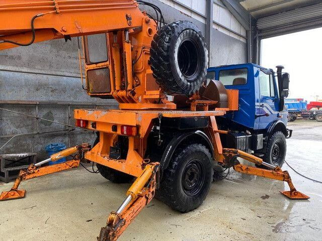 Unimog U 1450 4x4, Zug & Bergwinde, Kran, Greifer, AH - Maquinaria de construcción: foto 2 Unimog U 1450 4x4, Zug & Bergwinde, Kran, Greifer, AH - Maquinaria de construcción: foto 2