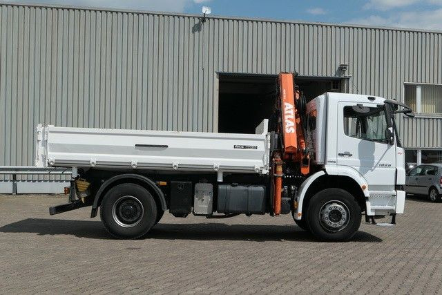 Mercedes-Benz 1829 K Axor, Atlas 116.3-A2L, AHK, Greifer,Klima - Volquete camión, Camión grúa: foto 2 Mercedes-Benz 1829 K Axor, Atlas 116.3-A2L, AHK, Greifer,Klima - Volquete camión, Camión grúa: foto 2