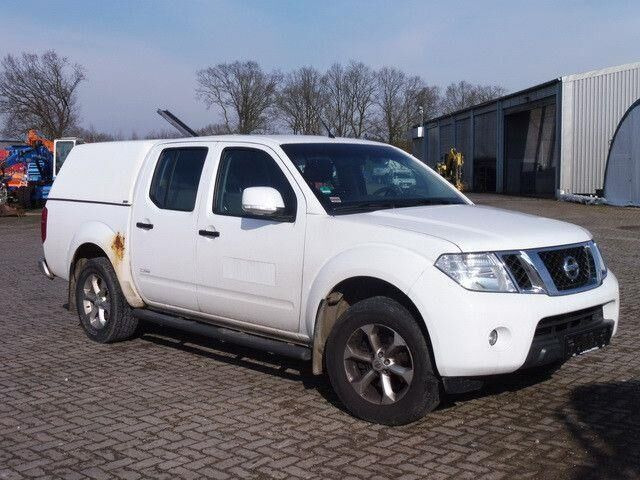 Nissan Navara 2.5 Tdi 4x4, DOKA, Pickup, Klima, AHK - Caja abierta furgoneta: foto 3 Nissan Navara 2.5 Tdi 4x4, DOKA, Pickup, Klima, AHK - Caja abierta furgoneta: foto 3
