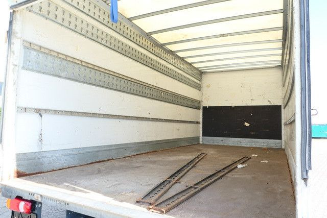 Renault Midlum 220 4x2, LBW, AHK, 6.100mm lang, Klima - Furgoneta: foto 4 Renault Midlum 220 4x2, LBW, AHK, 6.100mm lang, Klima - Furgoneta: foto 4