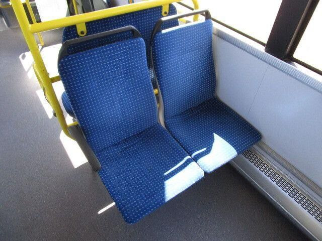 SOLARIS Urbino 12, Euro 5 EEV, A/C, 38Sitze,Rampe, TÜV - Autobús suburbano: foto 5 SOLARIS Urbino 12, Euro 5 EEV, A/C, 38Sitze,Rampe, TÜV - Autobús suburbano: foto 5