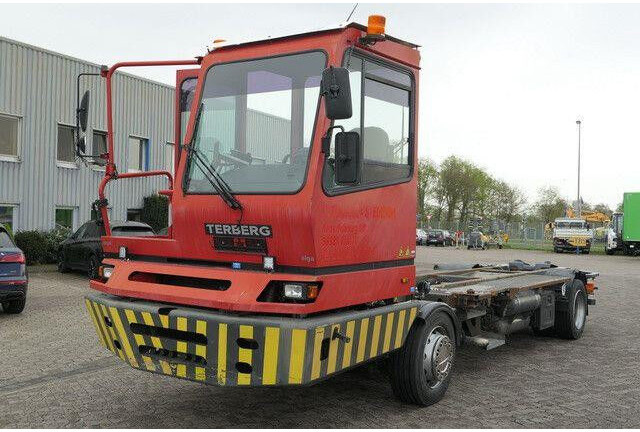 Terberg BC 182, Wechselbrücken, Sattelkupplung - Chasis camión: foto 4 Terberg BC 182, Wechselbrücken, Sattelkupplung - Chasis camión: foto 4