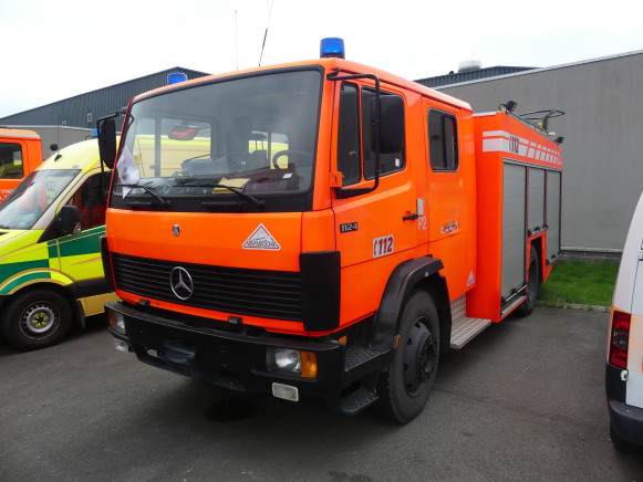 Camión de bomberos Camion de pompier Mercedes-Benz 1124F (1996-31.393 km): foto 1