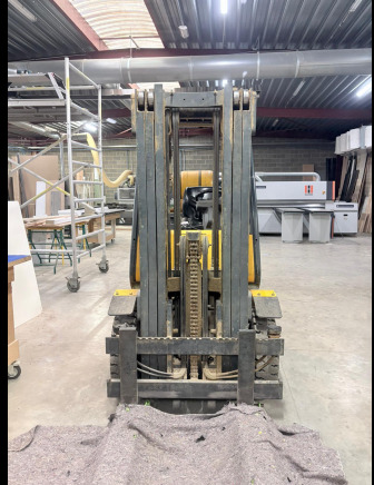 Chariot élévateur frontal au gaz Jungheirich TFG 25BK - Carretilla elevadora de gas: foto 4 Chariot élévateur frontal au gaz Jungheirich TFG 25BK - Carretilla elevadora de gas: foto 4