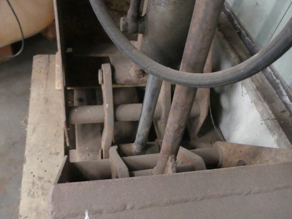 Grappin hydraulique marque et modèle inconnu - Cuchara de mordazas para Maquinaria de construcción: foto 5 Grappin hydraulique marque et modèle inconnu - Cuchara de mordazas para Maquinaria de construcción: foto 5