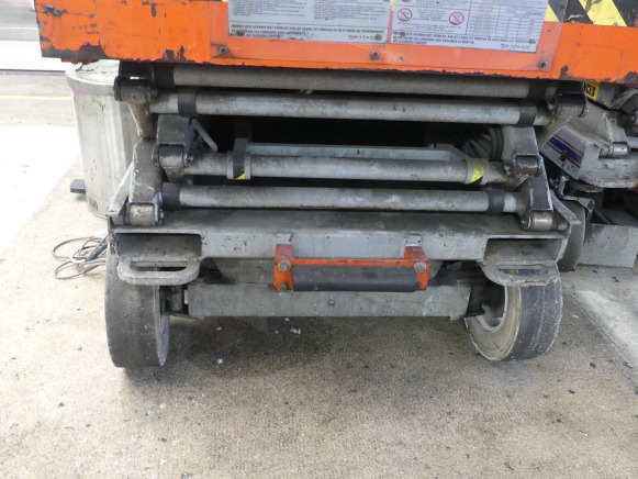 Nacelle ciseaux électrique Skyjack SJI 4620 - Plataforma de tijeras: foto 4 Nacelle ciseaux électrique Skyjack SJI 4620 - Plataforma de tijeras: foto 4