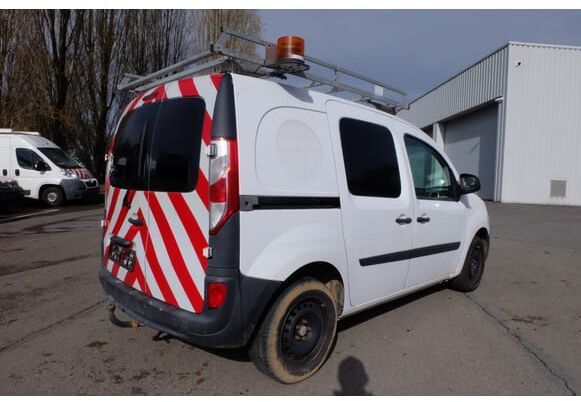 Camionnette utilitaire Renault Kangoo 1,5 DCI 80 (2014-124.412 km) - Otros: foto 3 Camionnette utilitaire Renault Kangoo 1,5 DCI 80 (2014-124.412 km) - Otros: foto 3