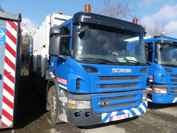 REF:1247 - Camion poubelle Scania P360 (2011 - 211.813 km) - Camión de basura: foto 2 REF:1247 - Camion poubelle Scania P360 (2011 - 211.813 km) - Camión de basura: foto 2