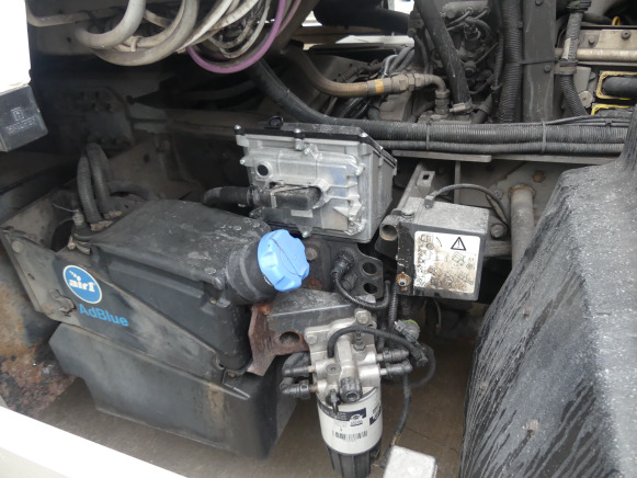 REF:1449 - Camion poubelle Renault Access (2013-174.062 km)(VIN: SEG1930BL5BD17227) - Camión de basura: foto 5 REF:1449 - Camion poubelle Renault Access (2013-174.062 km)(VIN: SEG1930BL5BD17227) - Camión de basura: foto 5