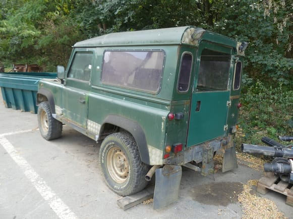 REF:1743 - Voiture ancêtre 4X4 Land Rover 90CTX (2004-214.074 km)(VIN:SALLDVAF8MA953217) - Coche: foto 3 REF:1743 - Voiture ancêtre 4X4 Land Rover 90CTX (2004-214.074 km)(VIN:SALLDVAF8MA953217) - Coche: foto 3