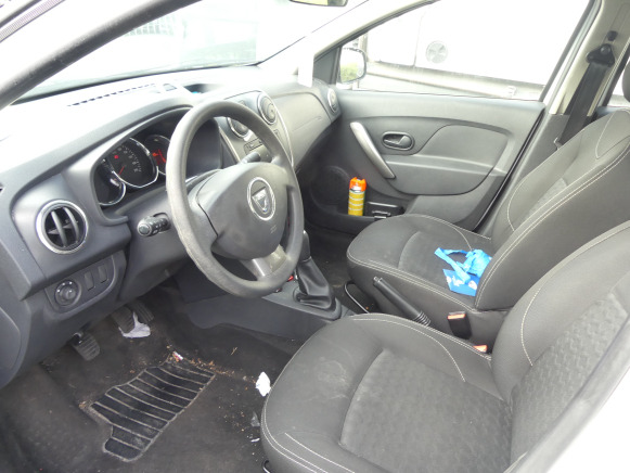 Sedan REF:20513 - Voiture Dacia Logan Berline (2013-97.655 km): foto 8