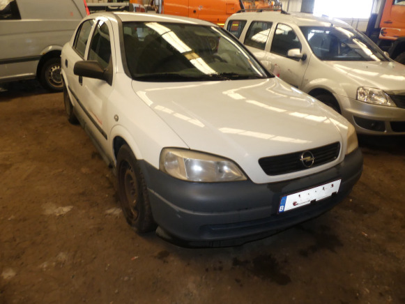 REF:JGN449 - Voiture Opel Astra 1,7 Dti (2003-129.196 km) - Coche: foto 2 REF:JGN449 - Voiture Opel Astra 1,7 Dti (2003-129.196 km) - Coche: foto 2