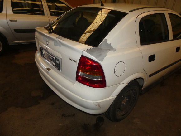 REF:JGN449 - Voiture Opel Astra 1,7 Dti (2003-129.196 km) - Coche: foto 5 REF:JGN449 - Voiture Opel Astra 1,7 Dti (2003-129.196 km) - Coche: foto 5