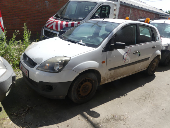 Voiture Ford FIESTA - Coche: foto 1 Voiture Ford FIESTA - Coche: foto 1