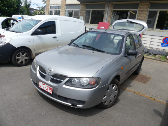 Voiture Nissan Almera (2003-123.640 km) - Coche: foto 2 Voiture Nissan Almera (2003-123.640 km) - Coche: foto 2