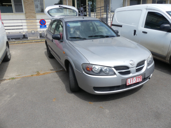 Voiture Nissan Almera (2003-123.640 km) - Coche: foto 1 Voiture Nissan Almera (2003-123.640 km) - Coche: foto 1